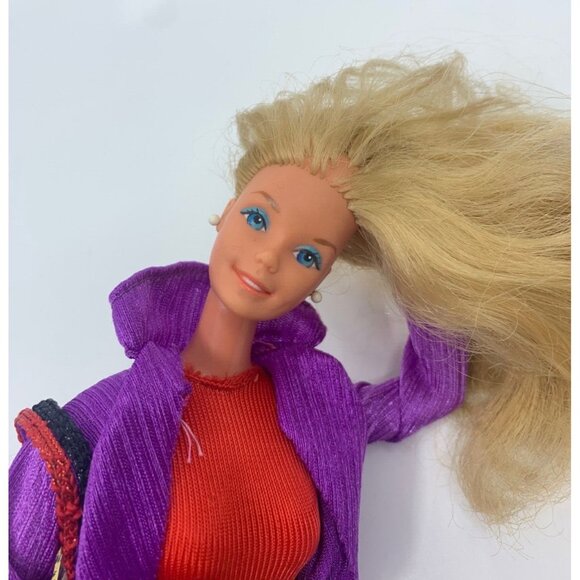 Vintage 1980 Rollerskating Barbie and Extra Accessories & Disco Jackets no boots - Picture 2 of 5